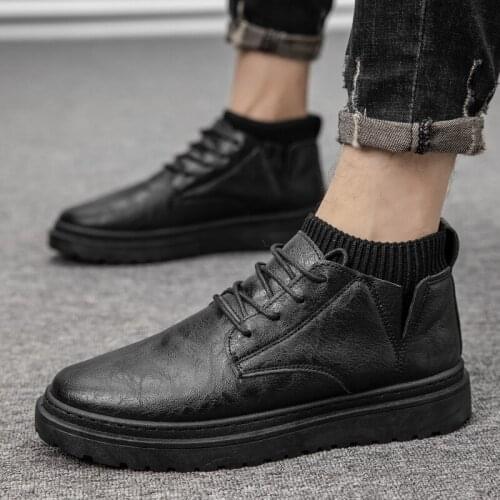 Handmade Classic Men Boots lace up High Quality Leather Men Dress Shoes fashion Outdoor Autumn Man Moccasins Men Ankle Boots