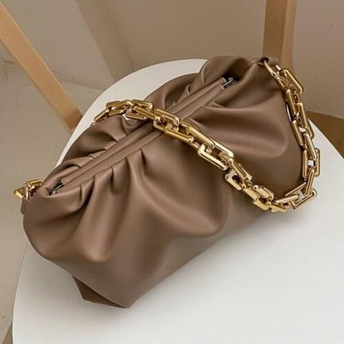 Luxurious Chain Handbag 2020 PU Leather Thick Chain Cloud Bag Fashion Shoulder Underarm Bag Shoulder Bag Crossbody Bag