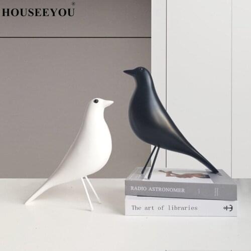 The Mid Century Bird Figurine House Animal Statue Dove of Peace European Mascot Home Bar Coffee Ornament Crafts Gifts Decor