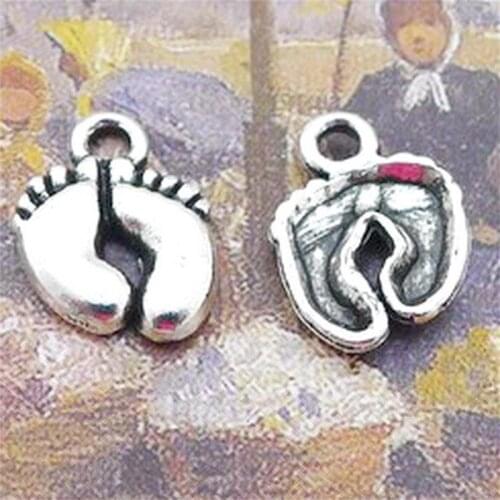 BULK 30pcs Zinc Alloy Metal Baby Feet Charms Vintage Silver Plated Footprint Pendant 10*10mm 0.6g