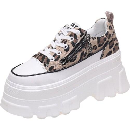 Women Thick Soles Sneakers 2021 Spring Casual High Platform Shoes Breathable Female Vulcanized Shoes Woman Chunky Sneakersbh5