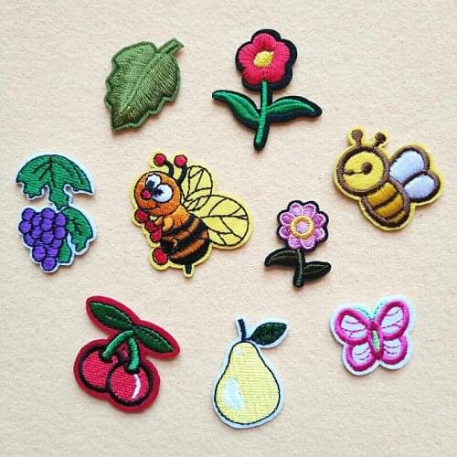 50pcs/lot Bee Butterfly Fruit Embroidery Patches Letters Clothing Decoration Accessories Diy Iron Heat Transfer Applique