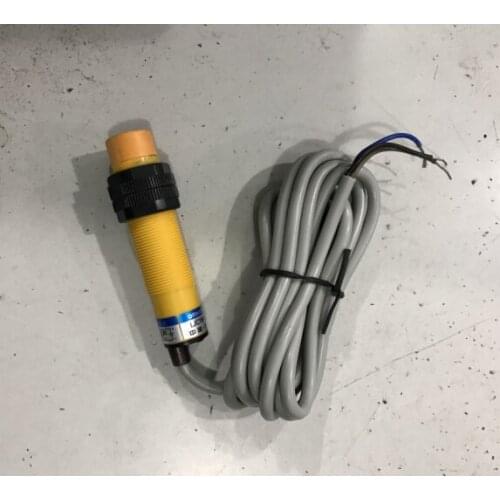 Free Shipping 2pcs/lot Close switch LJ18A3-8-Z/BX plastic housing NPN normally open DC 24V three-wire M18