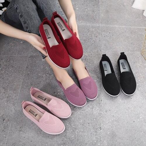 2020 New Craft Cloth Shoes Womens Shallow Mouth One-legged Square Mouth Shoes Comfortable And Lightweight Casual Mother Shoes