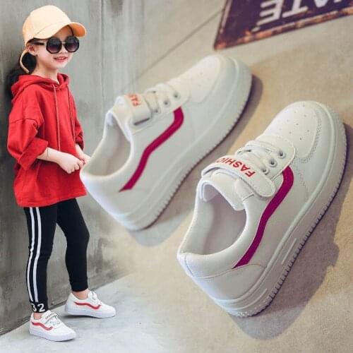 Spring 2021 new childrens shoes casual boy Sneakers leather PU waterproof pupils big virgin boy sports running shoes
