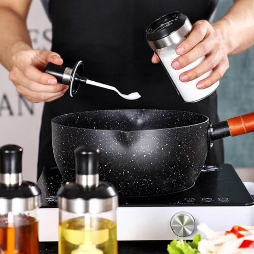 OHFIN Salt And Pepper Shakers