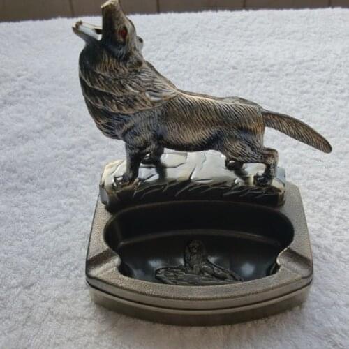 Wolf Howl with Lighter Dual-purpose Metal Ashtray Smoking Accessories for Weed Retro Style Gadgets for Men Pretty Cool Ashtray