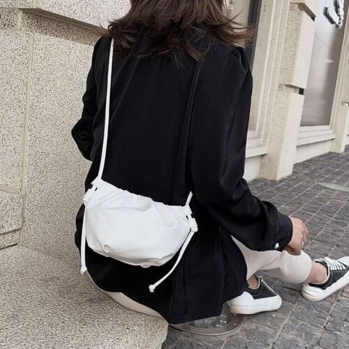 Small bag versatile womens bag spring and summer fashion net red cloud flower bag Single Shoulder Bag Messenger Bag