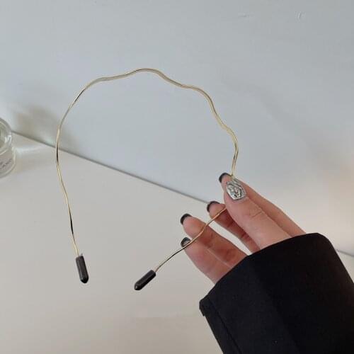 AOMU Retro Golden Bright Wave Hairband Simple Thin Headband Gentle Metal Hairband Hairpin for Women Accessories