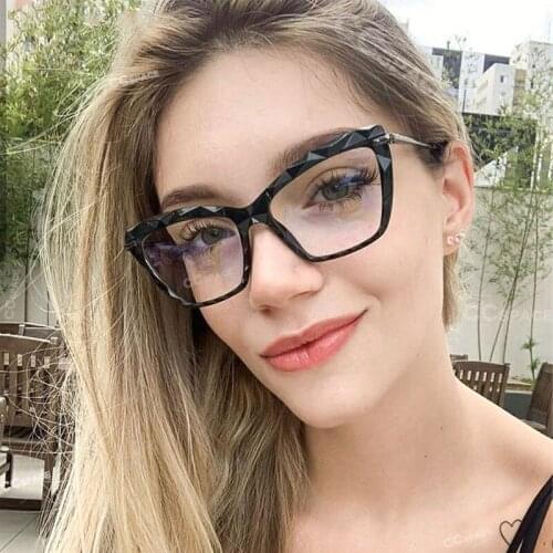 2020 Lady Cat Eye Fashion Glasses Frames For Women Sexy Oversized Metal Frame Brand Designer Optical Eye Glasses Fashion Eyewear