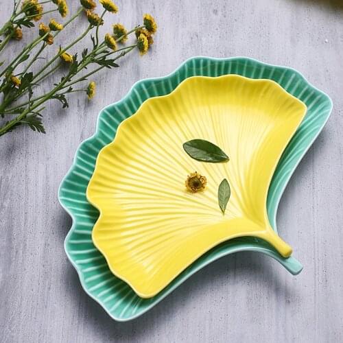 Nordic snack plate creative home furnishings decorative plate ginkgo leaf shape ceramic tray jewelry storage box