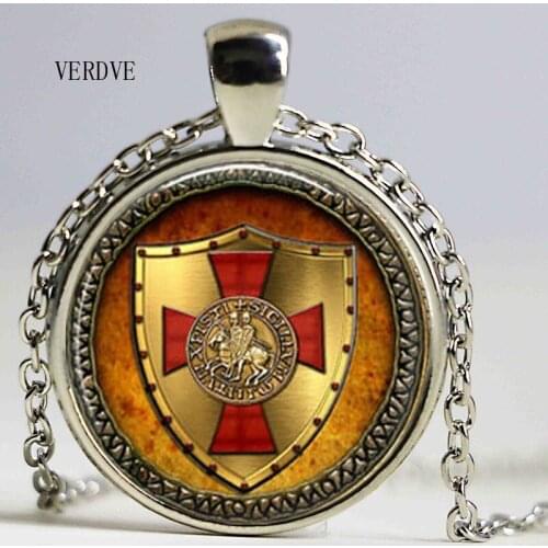1 Pieces Fashionable Templar Knight Glass Pendant Necklace Jewelry Mens Gift Jewelry