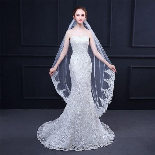 In Stock White Ivory White 1.5M Wedding Veils Short One Layer Bridal Veil Appliques Lace Edge Comb Wedding Accessories HC016