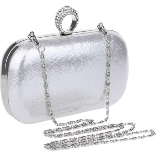 2020 New Women Shining Evening Bags Finger Ring Diamonds Metal Day Clutches With Chain Shoulder Purse Evening Bag For Party Bag