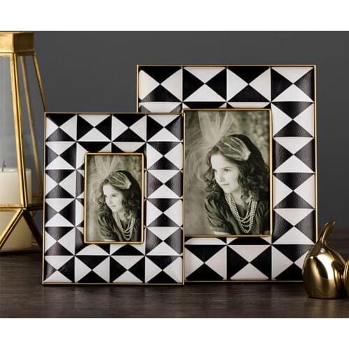 Retro Photo Frame Office Desktop Ornaments, Black and White Geometric Frame with Gold Edge, Living Room Bedroom Home Decor