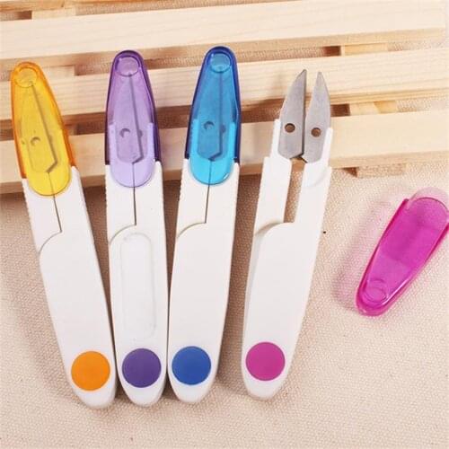 Cross stitch DIY tool U shaped cap fish thread Mini Color U Korean transparent belt cover KS spun scissors