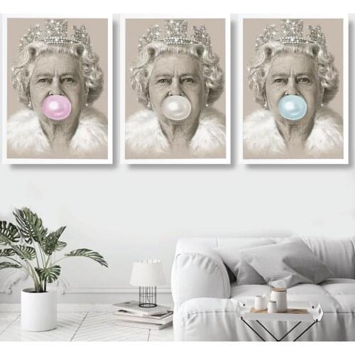 Bubble Gum Queen Wall Art Print Elizabeth II Nordic Poster Figure Canvas Painting Wall Picture for Living Room Modern Home Decor