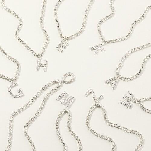 HI MAN Classic Fashion Pavé Crystal 26 Initial Letter Pendant Necklace Female Shining Glamorous Bar Party Jewelry Accessories