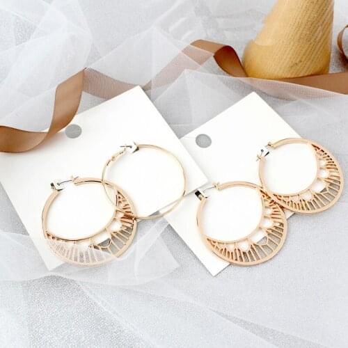 6.5cm Big Fashion Gold Color Alloy Hoop Earrings for Women Vintage Hollow Pattern Round Earrings Brincos Jewelry Punk Hip Hop