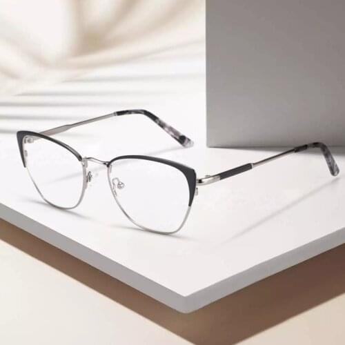 BLUEMOKY Metal Cat Eye Glasses Frames Women Ultra-light Brand Designer Optical Spectacles CR-39 Clear Lens Myopia Eyeglasses
