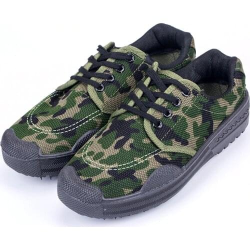 Camouflage mens safety work shoes outdoor sports and leisure non-slip training site agricultural non-slip flat shoes