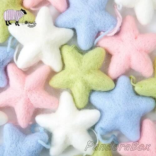 Handmade Wool Felt Stars Newborn Baby Photography Props Baby Boy Girl Photo Shoot Studio Posing Felted Prop bebe foto Accessorie