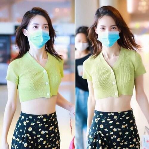 Jinchen The Same Street Shoot Niche V Collar Knitwear Womens Short-sleeved Summer New Navel Solid Color Short Jacket DLSY1735
