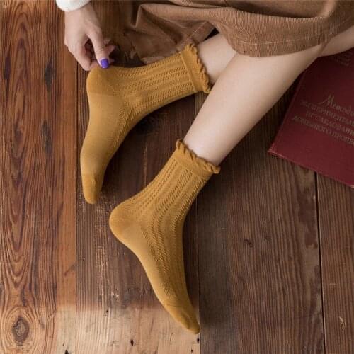 DOIAESKV Funny Cute Japanese High School Girls Cotton Loose Floral Crew Socks Colorful Women Sox Harajuku Designer Retro Socks