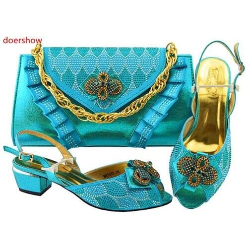 Doershow Fashion Rhinestone skyblue Shoes And Bag Set Newest African Women low Heels Pumps Matching Purse For Wedding!BF1-30