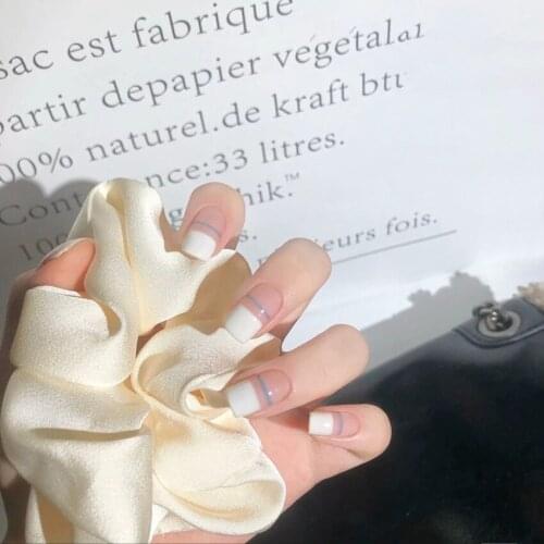 High Quality Small Fresh 24pcs/box Removable Nail Pieces DIY Artificial Nail Jewelry Decorative Fake Nails