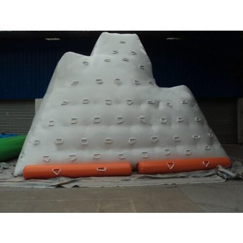 Inflatable PVC iceberg for swimming pool and offshore
