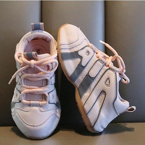 2020 spring new childrens sports shoes reflective boy dad shoes girls breathable parent-child net shoes