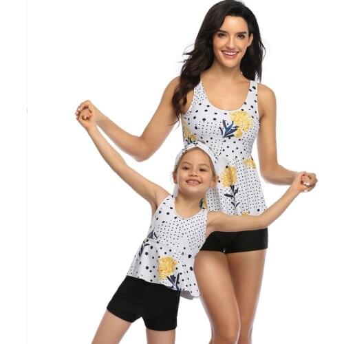 2021 New Flower Mother Daughter Home Suit T-shirt + Pants 2pcs Cool Summer Family Matching Outfits Conservative Beach Swimsuit