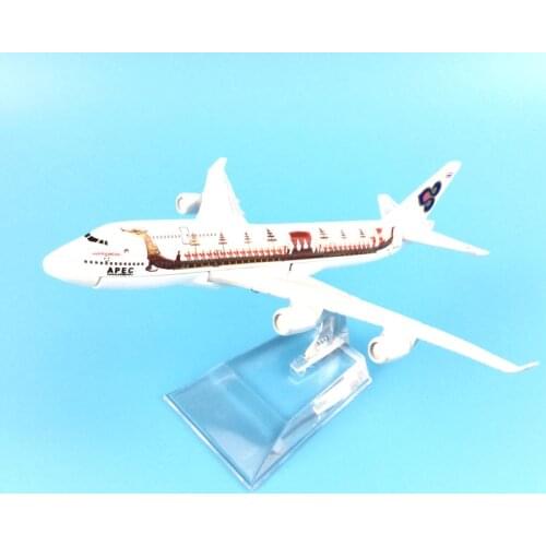 Airlines boeing 747 thai -royal bargue aircraft model aircraft model simulation 16 cm alloy christmas toy gift for kids