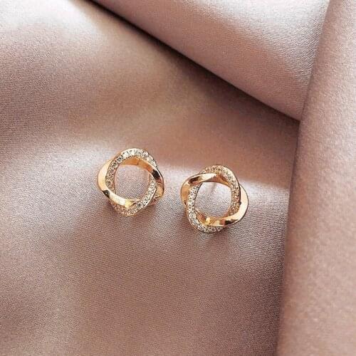 New Fashion Cubic Zircon Circle Round Earrings Korean Style Geometric Hollow Round Stud Earrings For Women Wedding Jewelry