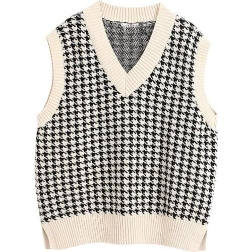 2021 Black White Plaid Sweater Vest Women Knitted Pullovers Loose Vintage Female Waistcoat Chic Loose Sweater Tops