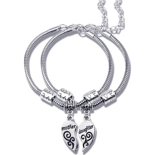 2pcs/set Mother Daughter Jewelry LOVE Heart shaped Charms Bracelets Bangels Fashion Wristband Women Christmas Mothers Day Gift