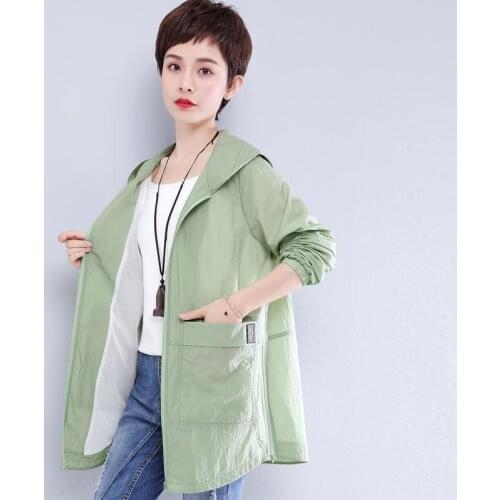 2021 Spring Summer New Breathable Sun Protection Clothing Women Thin Slim Windbreaker Plus Size Ladies Casual Hooded Coat G1174