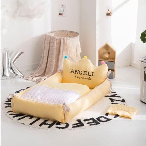 Portable Modeling Crib Middle Bed Newborn Maternal Nursing Bed Middle Bed Removable and Washable Adjustable Bionic Bed Bed side