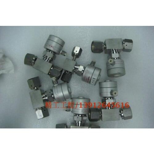 [SA] Japans Fuji gold FUJIKIN original stainless steel high vacuum valve 316L spot --2PCS/LOT