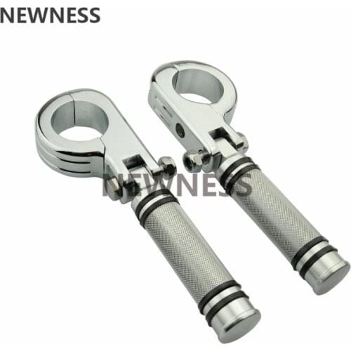 Universal Motorcycle Foot Rest Foot Pegs 32mm 1.25" 38mm 1.5" Highway Bar W/Clamps Mount Footrests For Harley Sportster Dyna