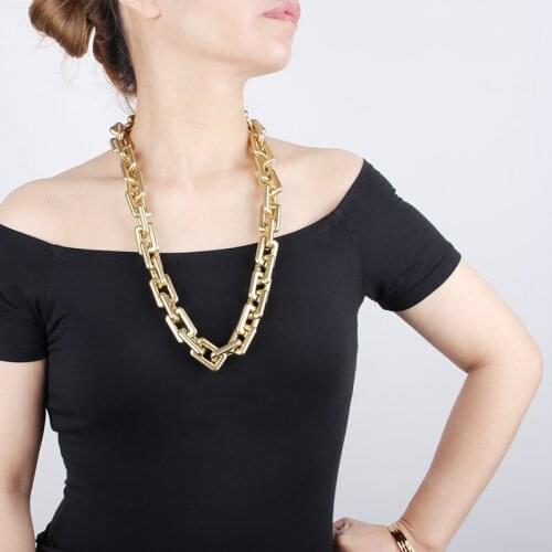 JID Punk Gold Color Cuban Link Chain 19mm Statement Long Necklace For Female Plastic Chains Fashion Jewellery Night Wear Decor