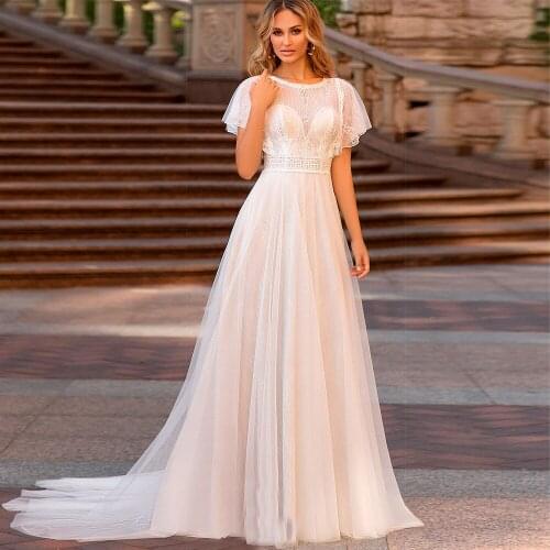 Romantic Boho Wedding Dress Flare Short Sleeves Jewel Neck A Line Lace Tulle Bridal Dress Robe De Mariage Plus Size