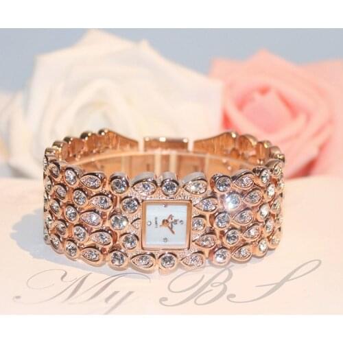 2017 Top Brand Luxury Women Quartz Watch Famous Brand Elegant Dress Watches Ladies Rhinestone Wristwatches Relogios Femininos