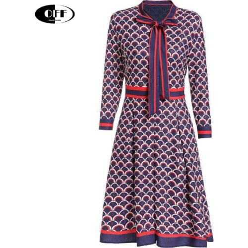 French Chic Autumn Winter Woman Dress Elegant Vintage Plaid Letter Printed Bow Long Sleeve High Waist Female Lady Dresses Robes