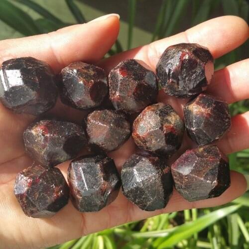 Natural rough Garnet crystal stone Raw semiprecious Tumbled stone