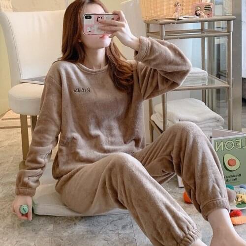 Pajamas thickened 2020 new womens warm fashion loose bathrobe casual 2PCs home service simple sleepwear winter sexy nightwear