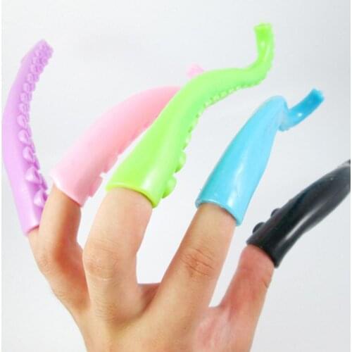 Kids Plastic Mini Finger Tentacle Octopus Prank Toy Cosplay Party Supplies Prop