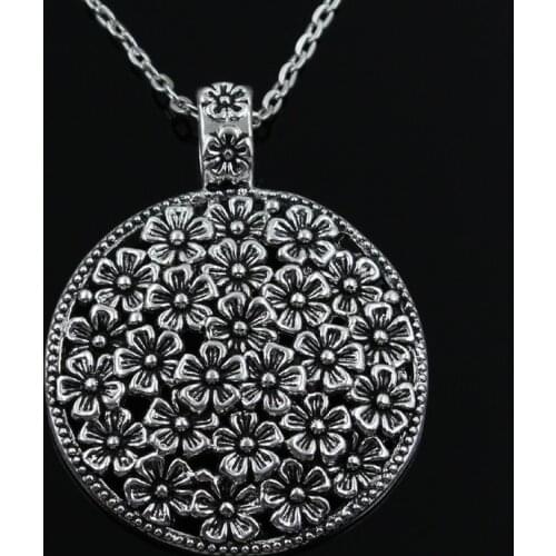 YOUNGISMONEY Massive Necklaces