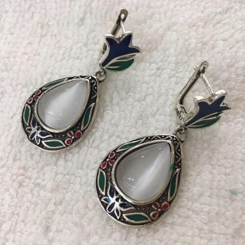 New design ladys beautiful silver white opal earrings